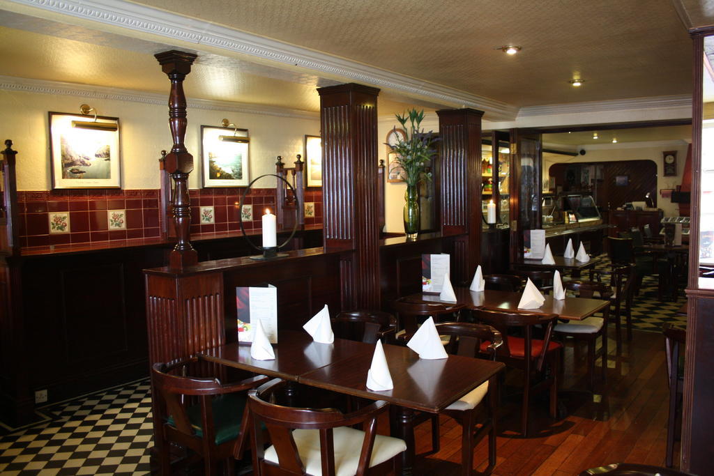 O'Shea'S Hotel Трамор Екстериор снимка